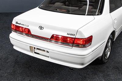 1999 Toyota MARK II - Thumbnail