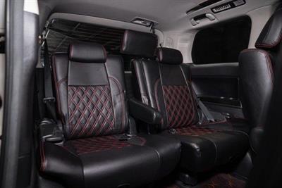 2013 Toyota Alphard - Thumbnail