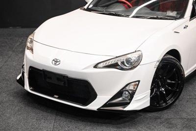 2013 Toyota 86 - Thumbnail
