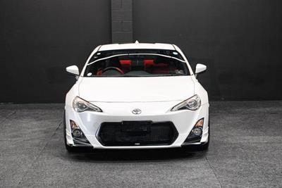 2013 Toyota 86 - Thumbnail