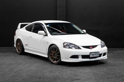 2005 Honda Integra - Thumbnail