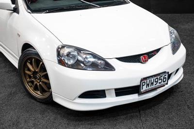 2005 Honda Integra - Thumbnail