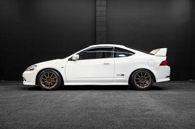 2005 Honda Integra - Thumbnail