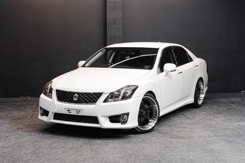 2012 Toyota Crown