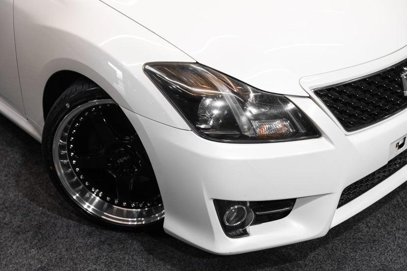 2012 Toyota Crown