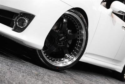 2012 Toyota Crown - Thumbnail