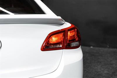 2014 Holden Commodore - Thumbnail