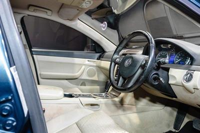 2008 Holden Calais - Thumbnail