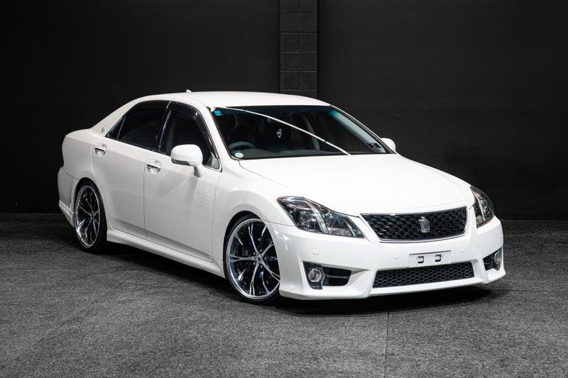2013 Toyota Crown