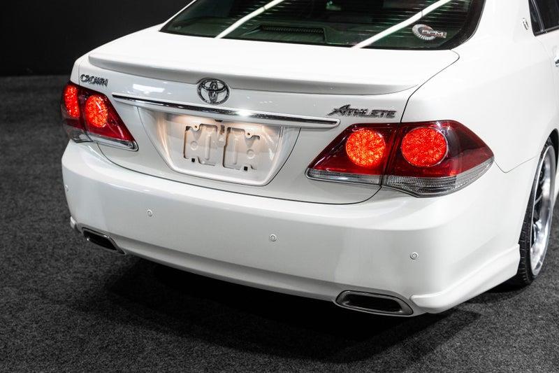 2013 Toyota Crown