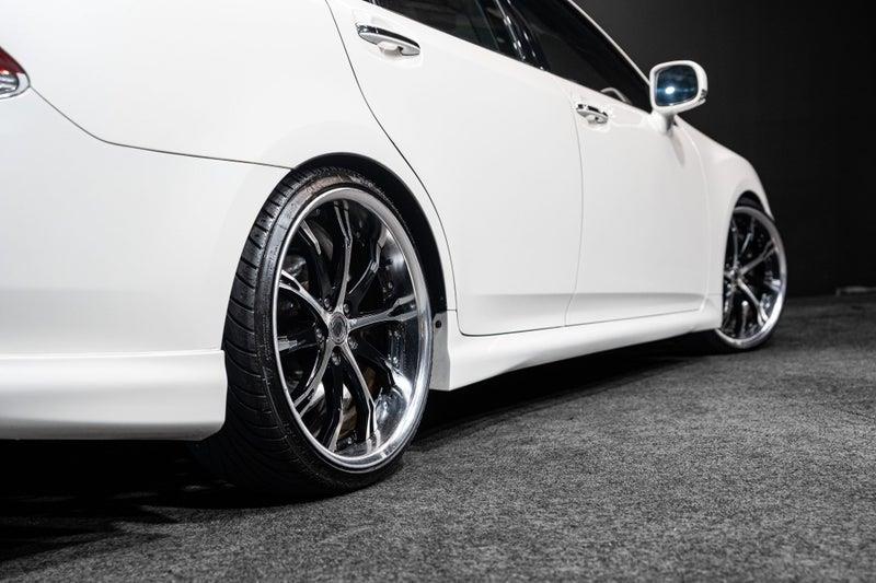 2013 Toyota Crown