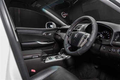 2013 Toyota Crown - Thumbnail