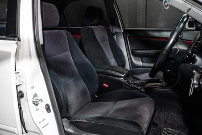 2001 Toyota MARK II - Thumbnail