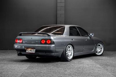 1990 Nissan Skyline - Thumbnail