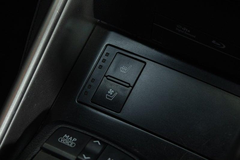 2013 Lexus IS 300h