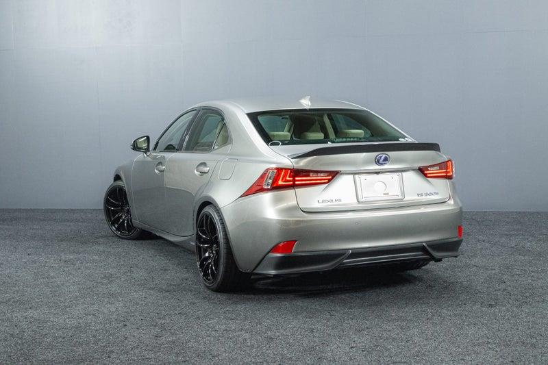 2013 Lexus IS 300h
