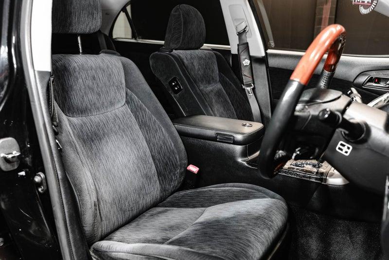 2010 Toyota Crown