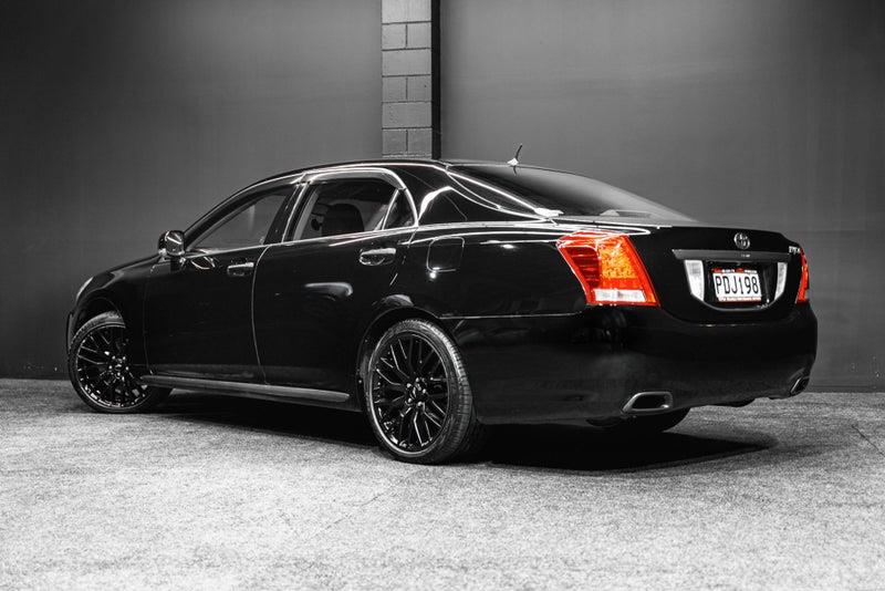 2010 Toyota Crown