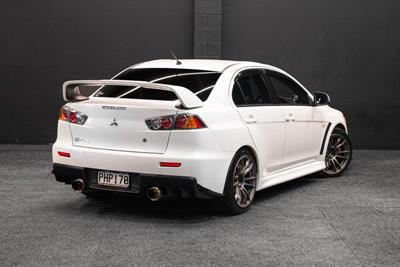 2011 Mitsubishi Lancer - Thumbnail