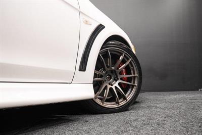 2011 Mitsubishi Lancer - Thumbnail
