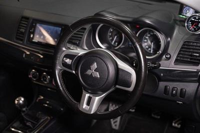 2011 Mitsubishi Lancer - Thumbnail