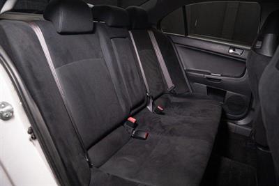 2011 Mitsubishi Lancer - Thumbnail