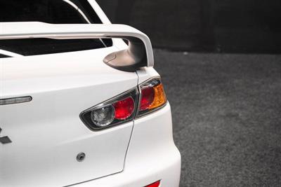 2011 Mitsubishi Lancer - Thumbnail