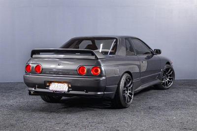 1993 Nissan Skyline - Thumbnail