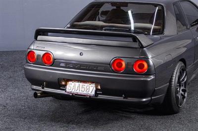 1993 Nissan Skyline - Thumbnail