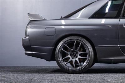 1993 Nissan Skyline - Thumbnail