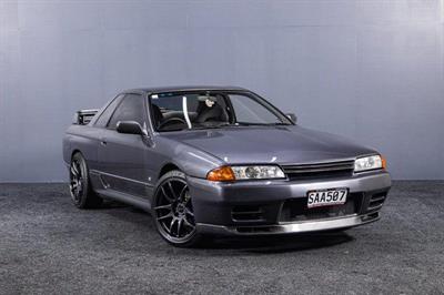 1993 Nissan Skyline - Thumbnail