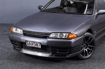 1993 Nissan Skyline - Thumbnail
