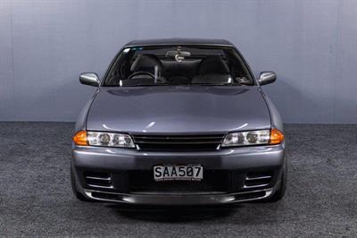 1993 Nissan Skyline - Thumbnail