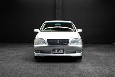 1999 Toyota Crown - Thumbnail