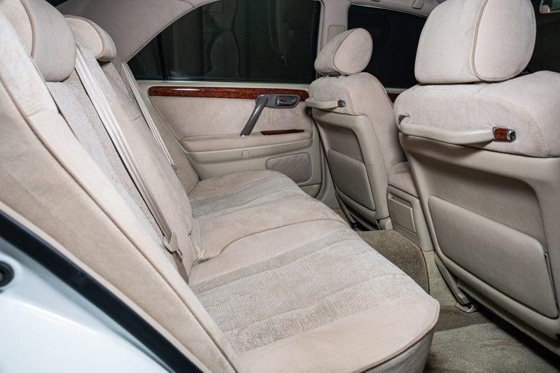 1999 Toyota Crown