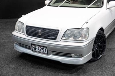 1999 Toyota Crown - Thumbnail