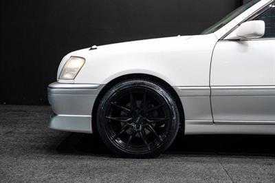 1999 Toyota Crown - Thumbnail