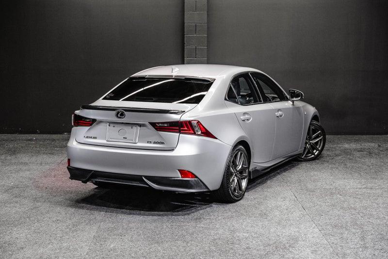 2013 Lexus IS 300h