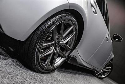 2013 Lexus IS 300h - Thumbnail