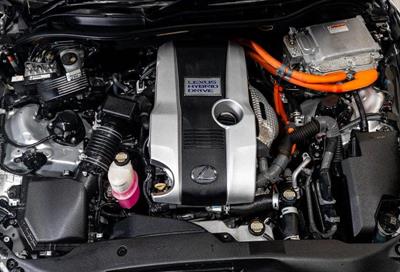 2013 Lexus IS 300h - Thumbnail