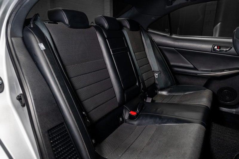 2013 Lexus IS 300h