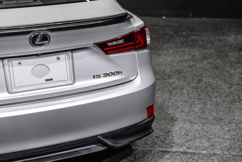 2013 Lexus IS 300h