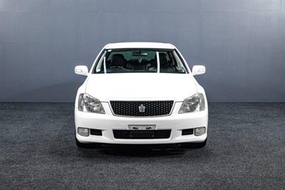 2006 Toyota Crown - Thumbnail