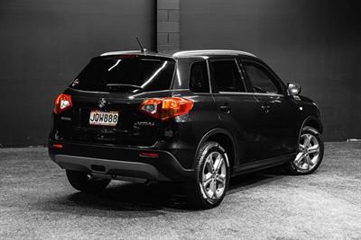 2016 Suzuki Vitara - Thumbnail