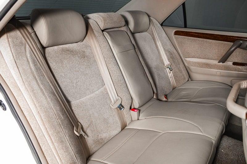 2001 Toyota Crown