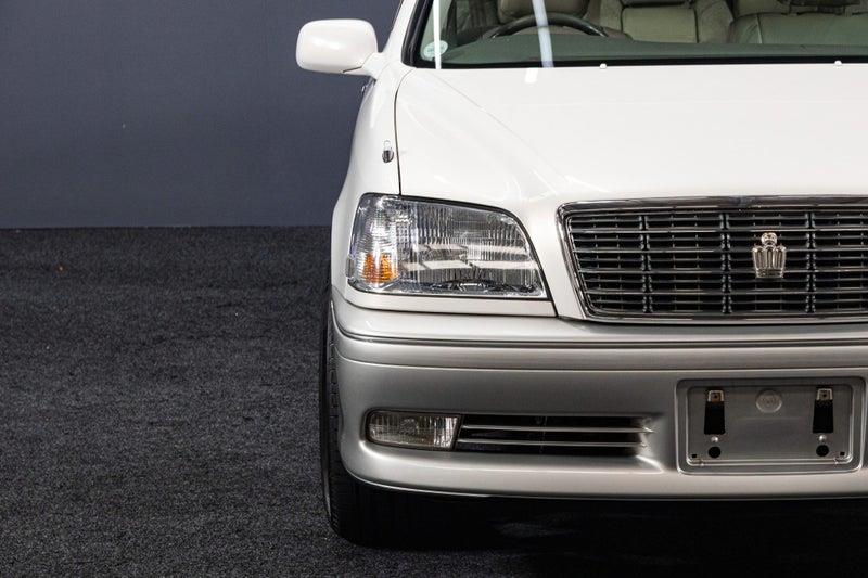 2001 Toyota Crown