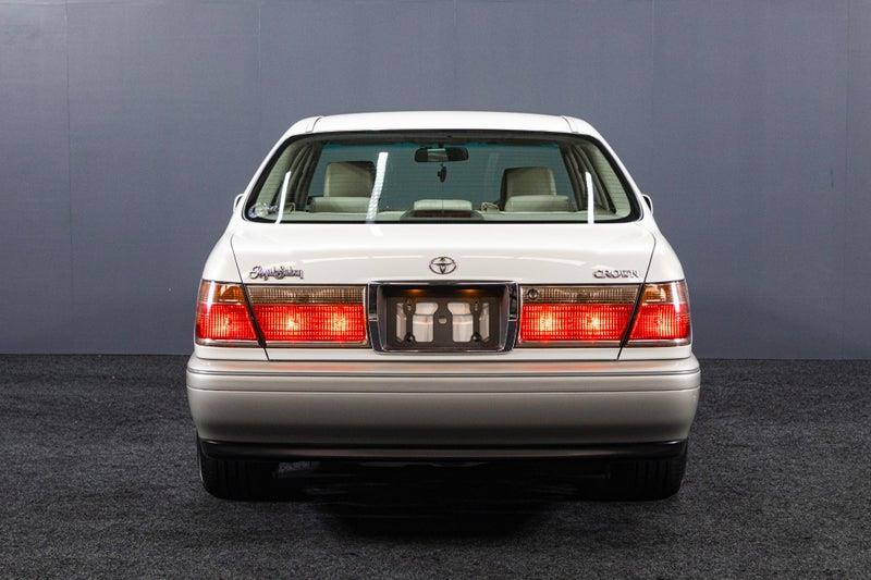 2001 Toyota Crown