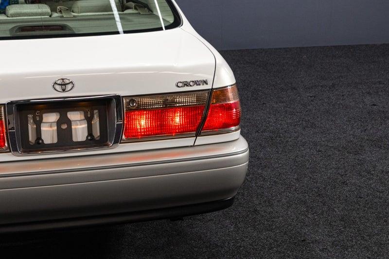 2001 Toyota Crown