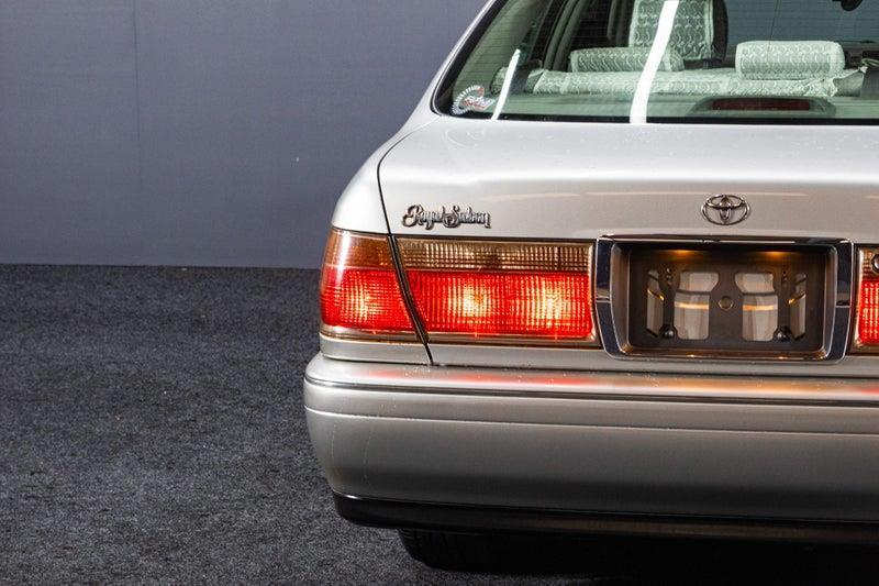 2001 Toyota Crown