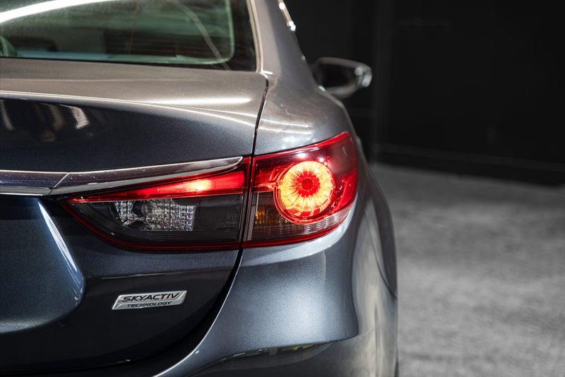 2014 Mazda Atenza